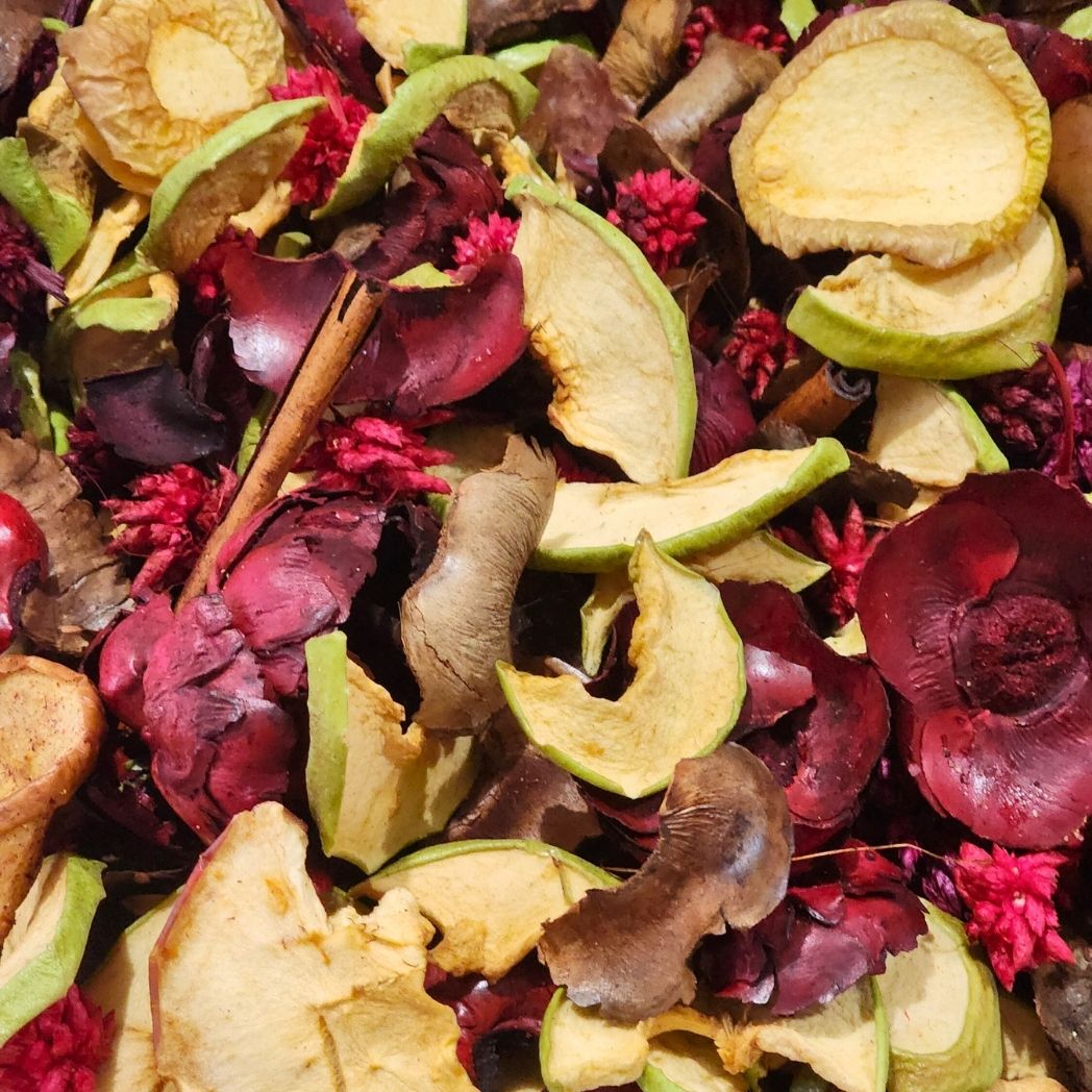Apple Spice Botanical Potpourri